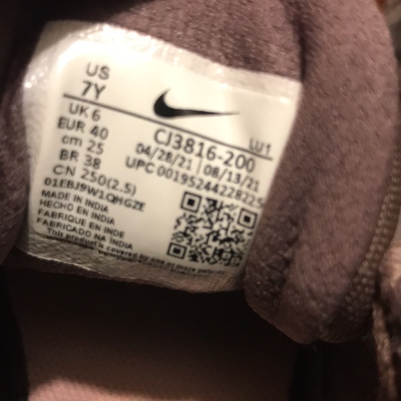 Nike Wear All Day Sneakers Size 7Y - Picture 12 of 16